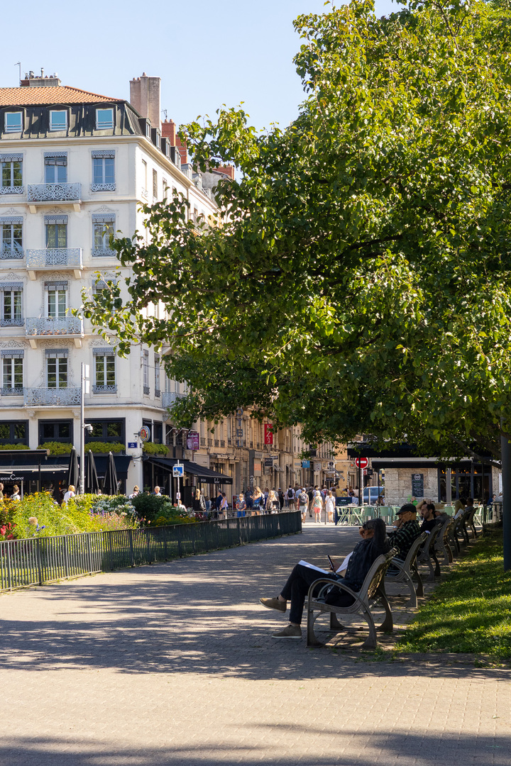 La place Carnot : un témoin de l’histoire lyonnaise à visiter